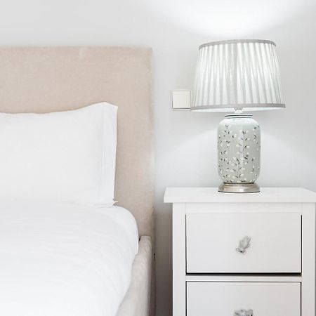 Guestready - Fantastic Apt Overlooking Douro River Porto Kültér fotó