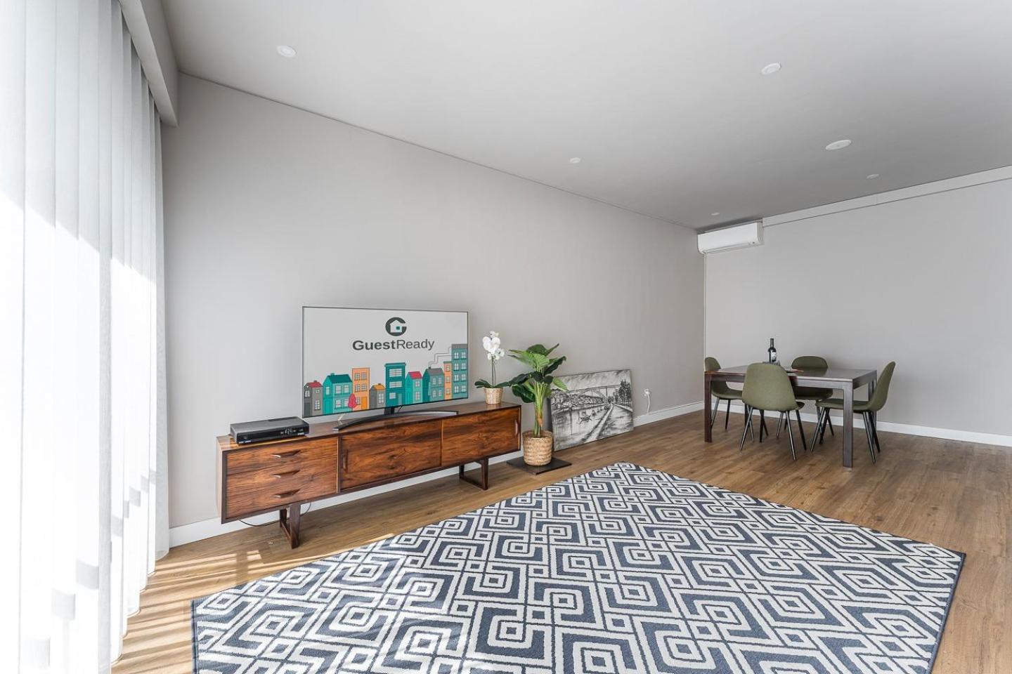 Guestready - Fantastic Apt Overlooking Douro River Porto Kültér fotó